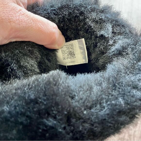 UGG Black Shearling Boots Tall suede size 7 - Picture 6 of 7